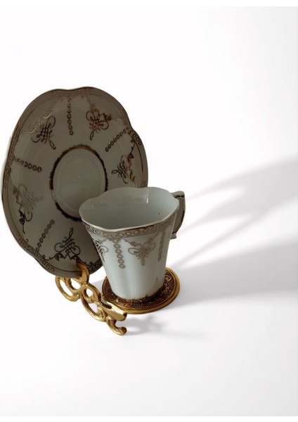 Dekoratif Osmanlı Tarzı 6 'lı Antika Görünümlü Pirinç Kahve Fincanı ve Tabağı Standı Seti modelleri