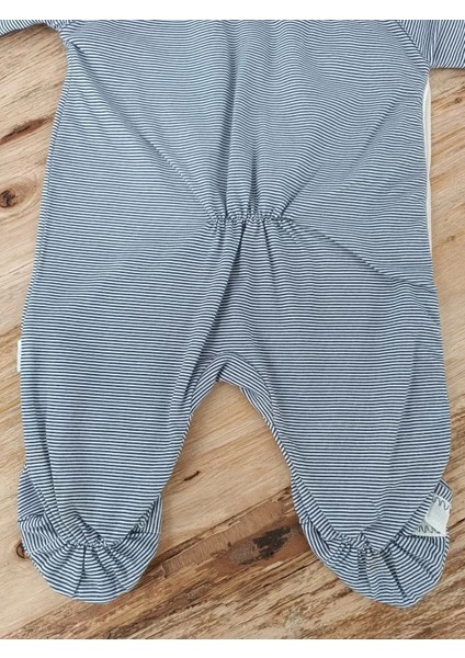 0-3 3-6 Ay Papyonlu Çizgi Desen Çıtçıt Kapama Kasketli Erkek Çocuk Tulumu fırsatları