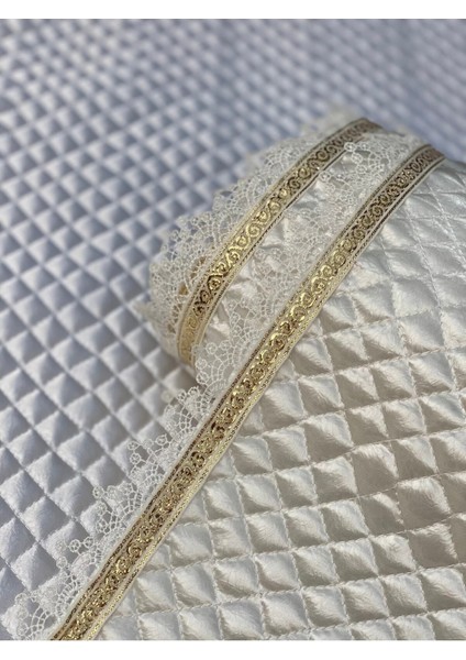 Krem 50 Cmx 10 mt Gold Su Taşı Detay Lüx Saten Kapitone Raf Örtüsü / Çekmece Örtüsü / Dolap Içi Ört