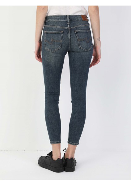 759 Lara Super Slim Fit Orta Bel Dar Paça Kadın Koyu Mavi Jean Pantolon