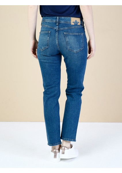 Slim Fit Orta Bel Daralan Paça Kadın İndigo Jean Pantolon fiyatları