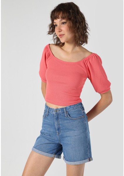 Slim Fit Derin Yuvarlak Yaka Jakarlı Kadın Pembe Kısa Kol Tişört modelleri