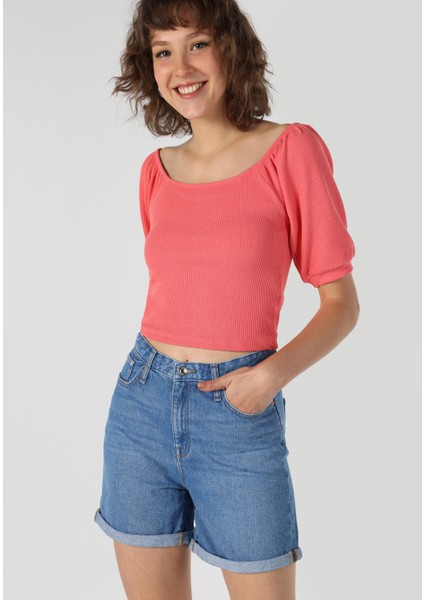 Slim Fit Derin Yuvarlak Yaka Jakarlı Kadın Pembe Kısa Kol Tişört fırsatları