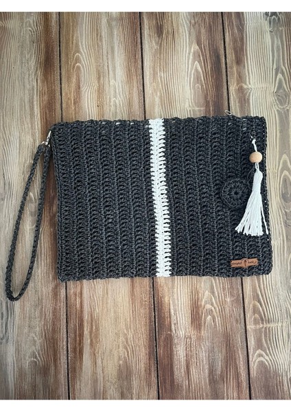 Siyah ve Beyaz Clutch , Portföy, El Yapımı, Astarlı, Tahta Boncuk, Çiçek ve Püskül Aksesuarlı Çanta fırsatları