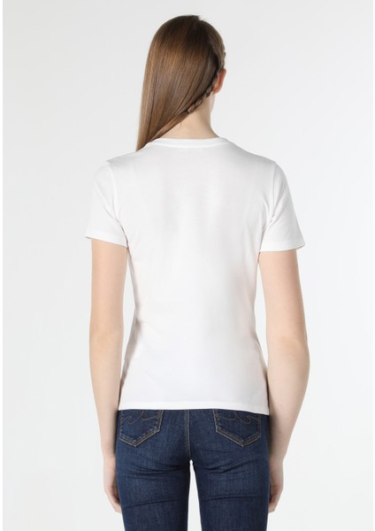 Slim Fit Yazı Baskılı Beyaz Kadın Kısa Kol Tişört fiyatları