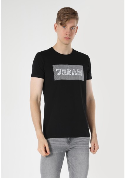 Slim Fit Yuvarlak Yaka Düz Erkek Siyah Kısa Kol Tişört