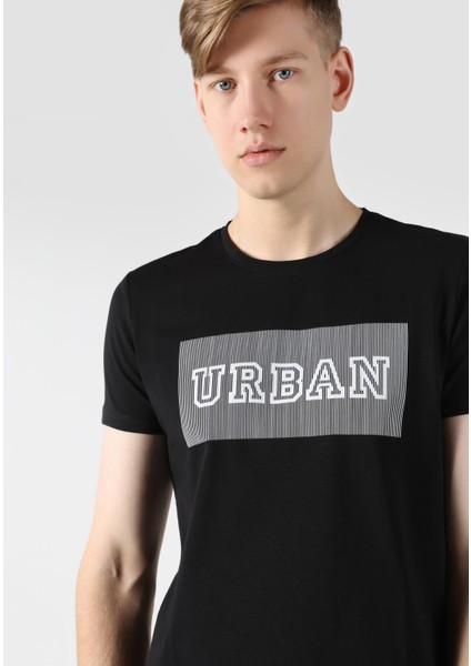 Slim Fit Yuvarlak Yaka Düz Erkek Siyah Kısa Kol Tişört