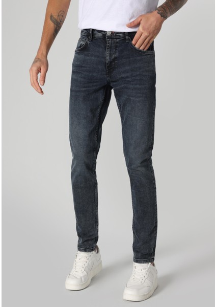 041 Danny Slim Fit Düşük Bel Dar Paça Erkek Denim Jean Pantolon