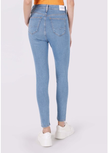 759 Lara Skinny Fit Orta Bel Dar Paça Kadın Mavi Jean Pantolon