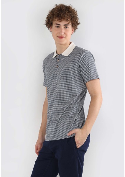 Regular Fit Polo Yaka Jakarlı Erkek Mavi Kısa Kol Tişört fırsatları