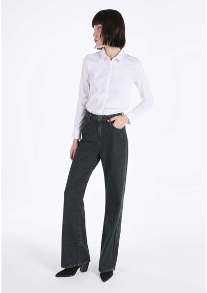 970 Berry Regular Fit Yüksel Bel Geniş Paça Kadın Beyaz Jean Pantolon