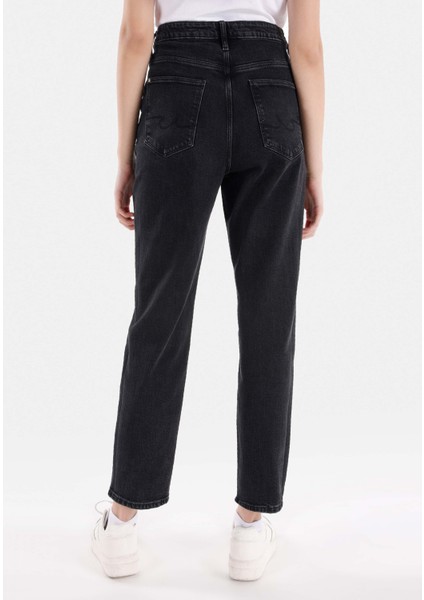 Slim Fit Orta Bel Daralan Paça Kadın Denim Jean Pantolon fiyatları