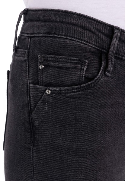 759 Lara Skinny Fit Orta Bel Dar Paça Kadın Siyah Jean Pantolon