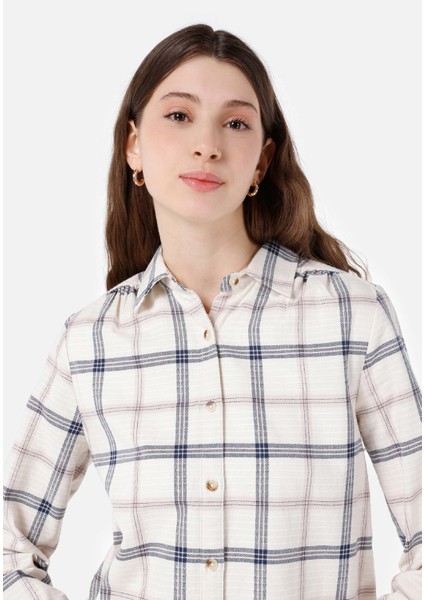 Regular Fit Shirt Neck Kadın Bej Uzun Kol Gömlek Cl1067149