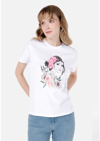 Regular Fit Yuvarlak Yaka Kadın Beyaz Kısa Kol Tişört Cl1066640