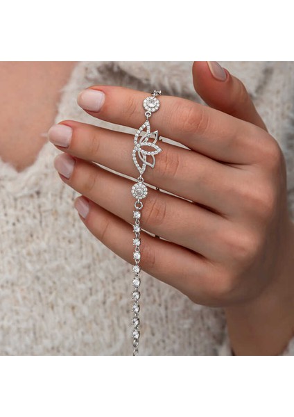 Gümüş Zirkon Taşlı Lotus Kadın Bileklik