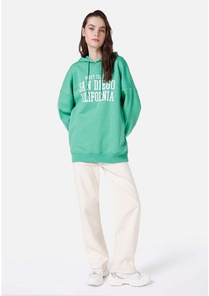 Regular Fit Baskılı Yeşil Kadın Sweatshirt modelleri
