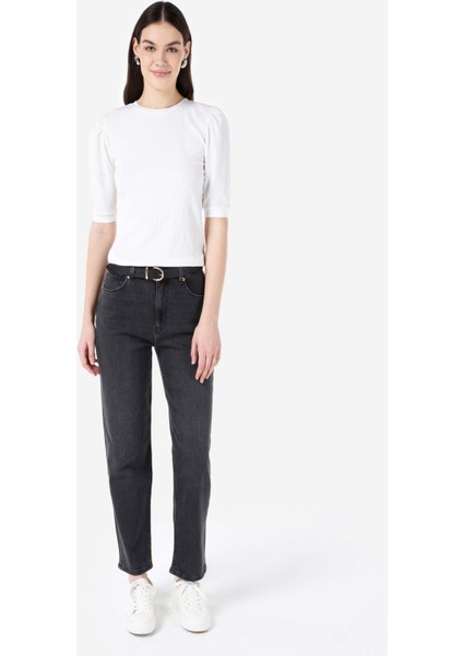 Regular Fit Yuvarlak Yaka Kadın Beyaz Kısa Kol Tişört CL1067523 modelleri