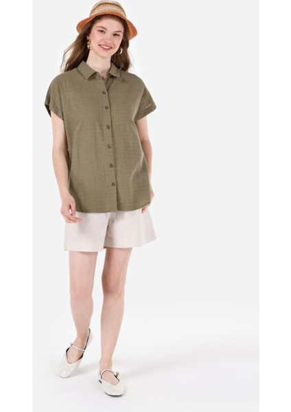 Regular Fit Shirt Neck Kadın Yeşil Kısa Kol Gömlek Cl1067882