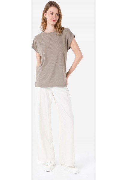 Regular Fit Yuvarlak Yaka Kadın Kısa Kol Tişört Cl1067942