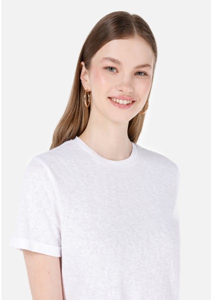 Regular Fit Yuvarlak Yaka Kadın Beyaz Kısa Kol Tişört Cl1068563 fırsatları