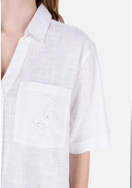 Relax Fit Shirt Neck Kadın Beyaz Kısa Kol Gömlek Cl1068891