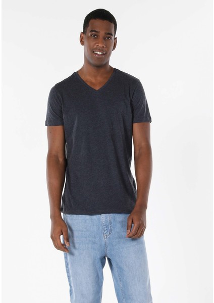 Slim Fit V Yaka Düz Erkek Lacivert Kısa Kol Tişört fırsatları