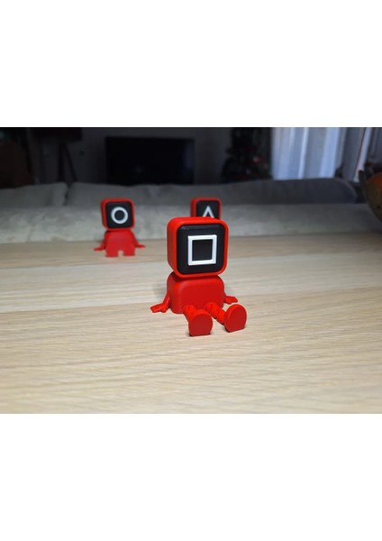Squid Game 3 Lü Oturan Figür 3D Baskı