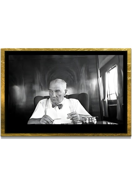 Gazi Mustafa Kemal Atatürk Özel Seri Design Cam Tablo Model: 44