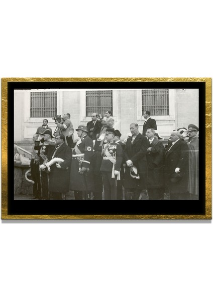 Gazi Mustafa Kemal Atatürk Özel Seri Design Cam Tablo Model: 370