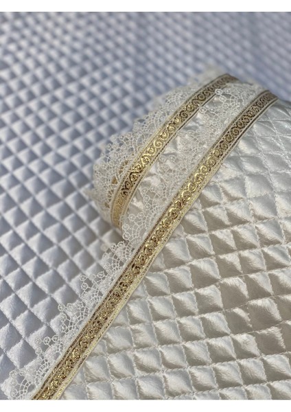 Krem 60 cm x 10 mt Gold Su Taşı Detay Lüx Saten Kapitone Raf Örtüsü/ Çekmece Örtüsü / Dolap Içi Ört
