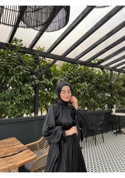 Lia Siyah Tesettür Abiye Elbise