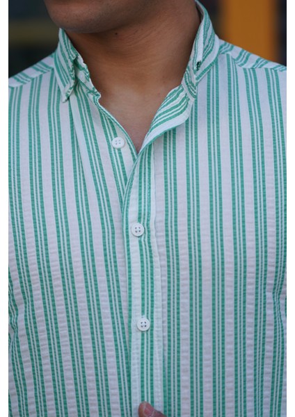 Erkek Gofre Kumaş %50 Likra %50 Pamuk Terletme Yapmaz Kolay Ütülenir Yazlık Gömlek modelleri