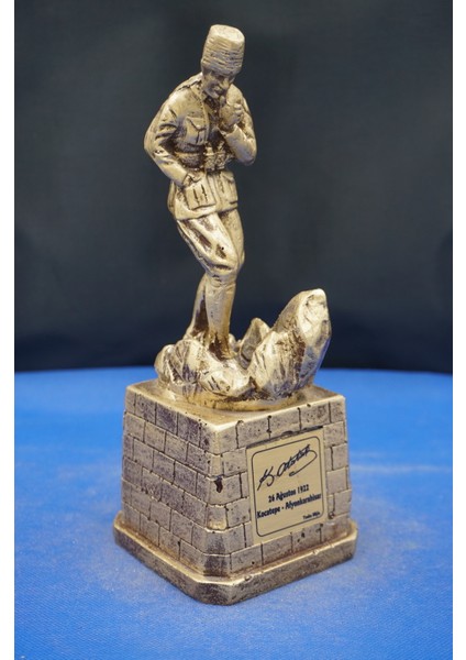 Mustafa Kemal Atatürk Kocatepe Heykeli Biblo – Özel Tasarım Ev Ofis Dekor Hediyelik Aksesuar (26 cm )