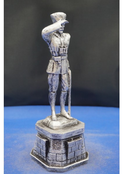 Atatürk Ilk Hedefiniz Akdenizdir Heykeli Biblo–özel Tasarım Ofis Aksesuar Ev Dekor Hediyelik (25 cm )
