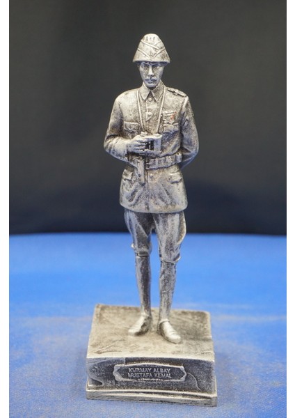 Kurmay Albay Mustafa Kemal Atatürk Heykel Biblo–özel Ofis Aksesuar Ev Dekor Hediyelik (18 cm )