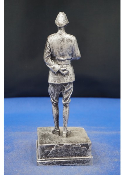 Kurmay Albay Mustafa Kemal Atatürk Heykel Biblo–özel Ofis Aksesuar Ev Dekor Hediyelik (18 cm )