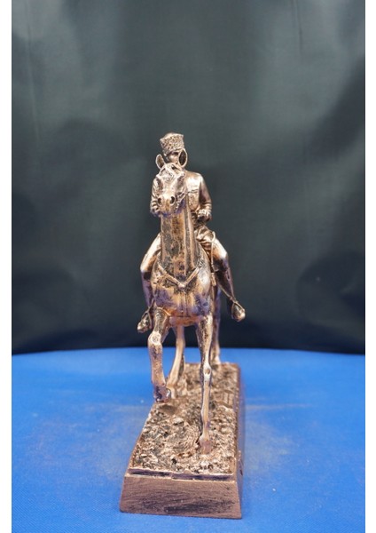 Mustafa Kemal Atatürk Atlı Heykeli Biblo – Özel Tasarım 25 cm Ev Ofis Dekor Hediyelik Aksesuar modelleri