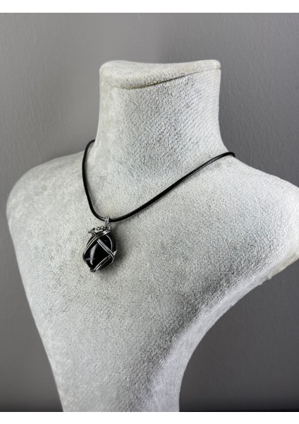 Doğal Obsidyen Taşı Kolyesi (Tel Tasarım)