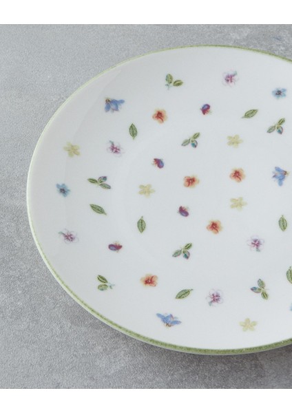 Lilyum Porselen 6'lı Pasta Seti 21 cm Renkli