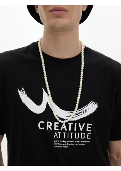 Erkek Sıfır Yaka Kısa Kollu Regular Siyah T-shırt indirimleri