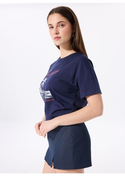 Bisiklet Yaka Baskılı Lacivert Kadın T-Shirt F5SL-TST0465 modelleri