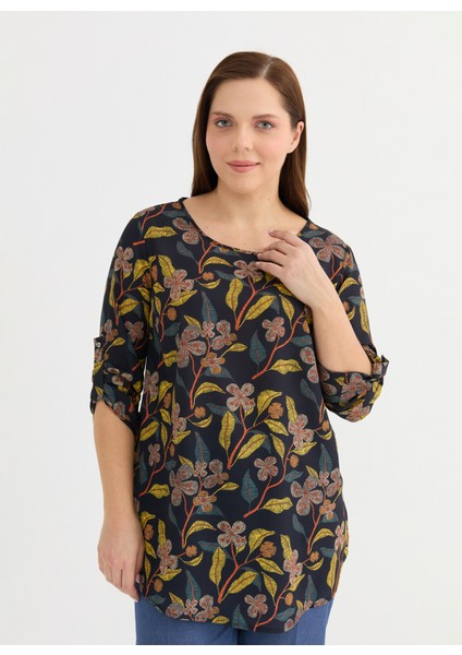 Yuvarlak Yaka Çiçek Desenli Siyah Kadın Bluz 25YSL8032-BB
