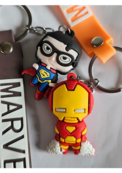 Ironman ve Superman Silikon Çift Anahtarlığı ve Çanta Aksesuarı fiyatları