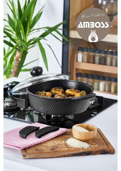 Kuvars 26 cm Döküm Basık Tencere