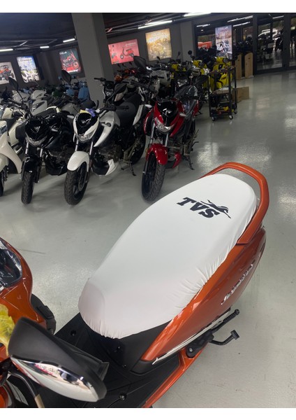 Tvs Jupiter Uyumlu Koltuk Kılıfı BEYAZ RENK (SCUBA KUMAŞ) fiyatları