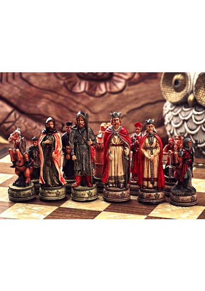 Camelot Temalı Lüks Satranç Figürleri Orta Boy Şah 8 cm(Sadece Figür)