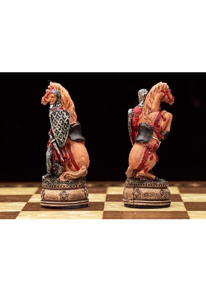 Camelot Temalı Lüks Satranç Figürleri Orta Boy Şah 8 cm(Sadece Figür)