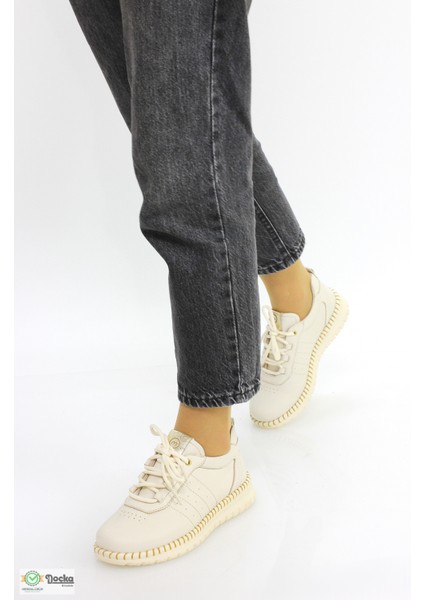 Kadın Spor Tarz Ortopedik Günlük Deri Ayakkabı M26YA3275 fırsatları