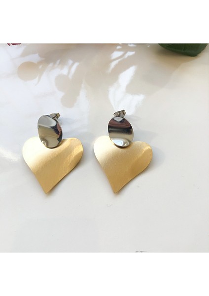 Paslanmaz Çelik Kararmaz Yassı Sallantılı Gold Kalp Çelik Küpe